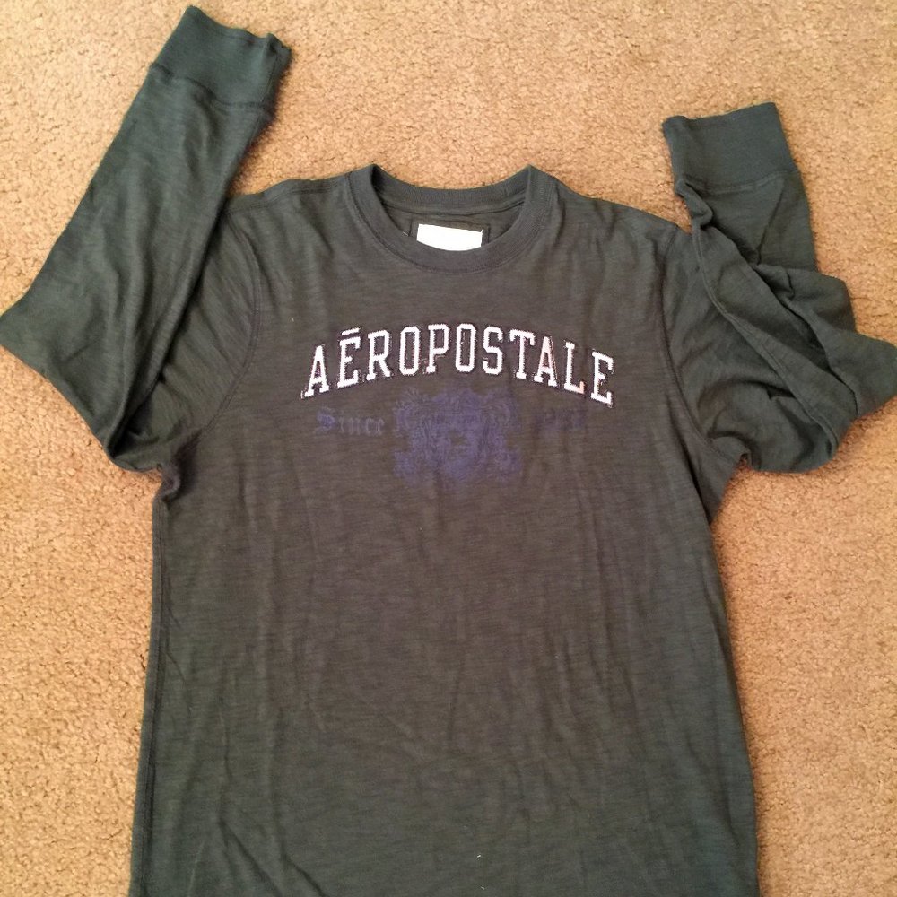NWOT Embroidered AEROPOSTALE, Long Sleeve Olive Green Cotton Sz LARGE Never Worn